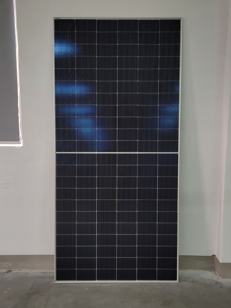 Panneau Solaire Bi-facial 700W